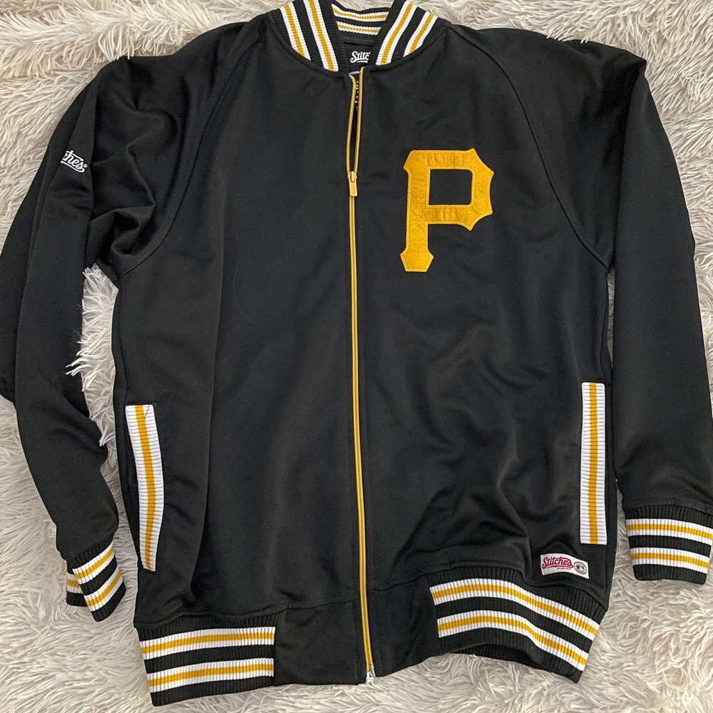 Vintage Oversized Pittsburgh Pirates Jacket